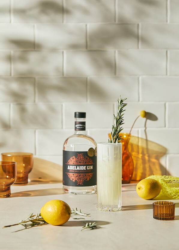 Feat ROSEMARY GIN FIZZ