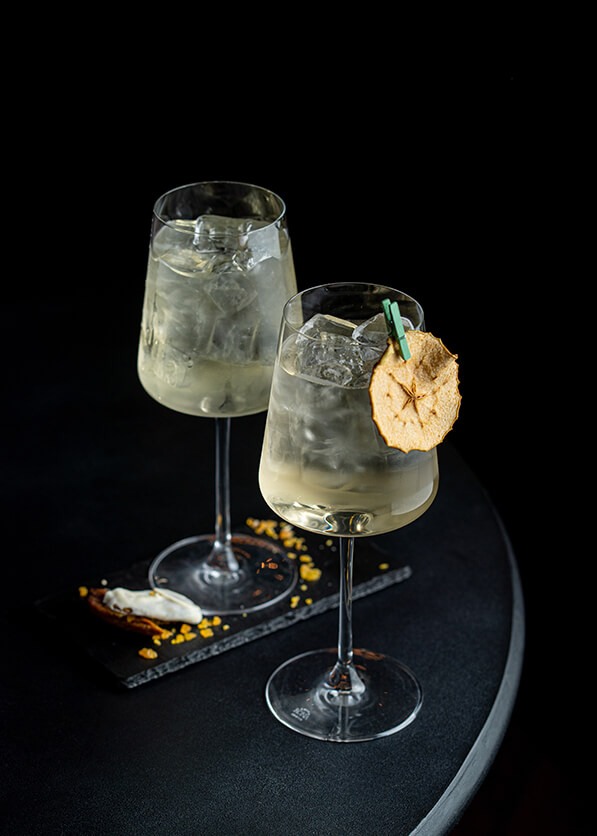 Feat elderflower spritz